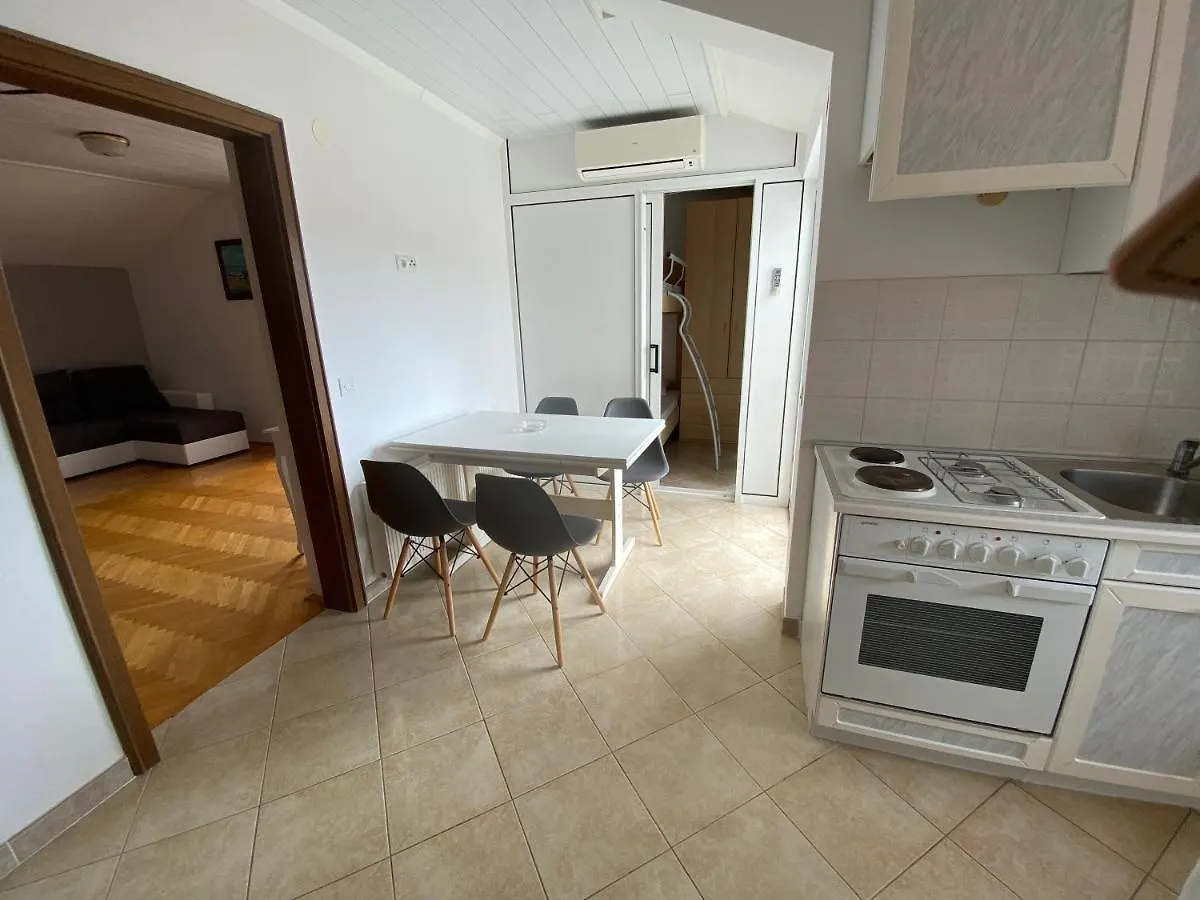 Apartements And Rooms Next To The Sea - Belveder Rab Supetarska Draga 0*,  Kroatien