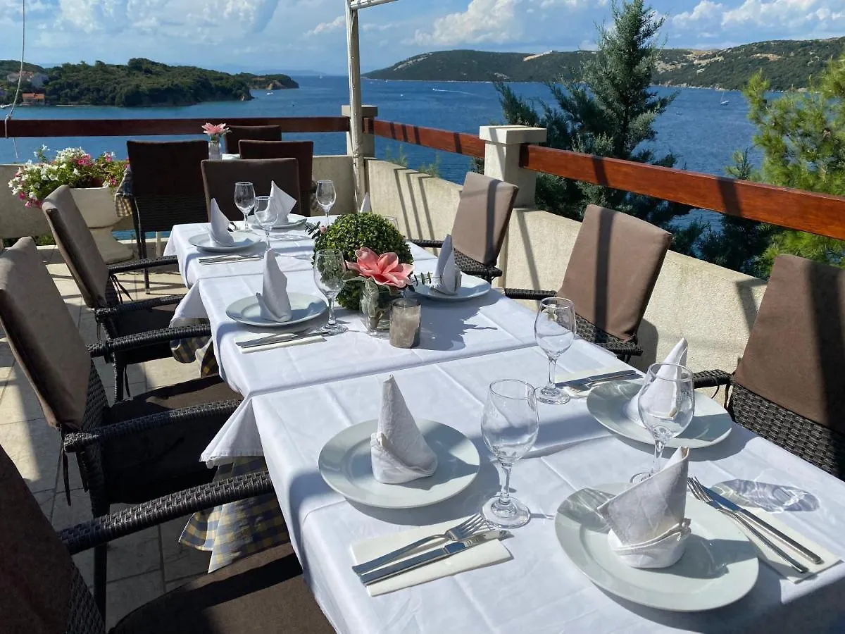 Apartements And Rooms Next To The Sea - Belveder Rab Supetarska Draga 0*,