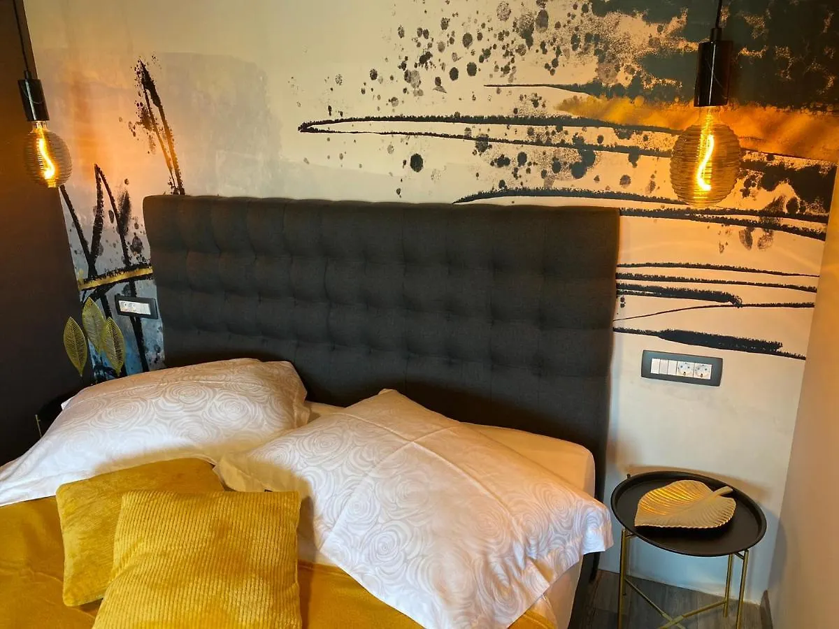 Apartements And Rooms Next To The Sea - Belveder Rab Sea And Sunset Wiew Supetarska Draga Bed & Breakfast